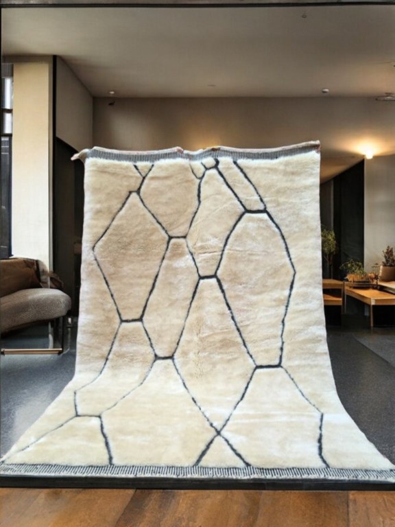 luxurious-rug-morocco-mrirt-white-black