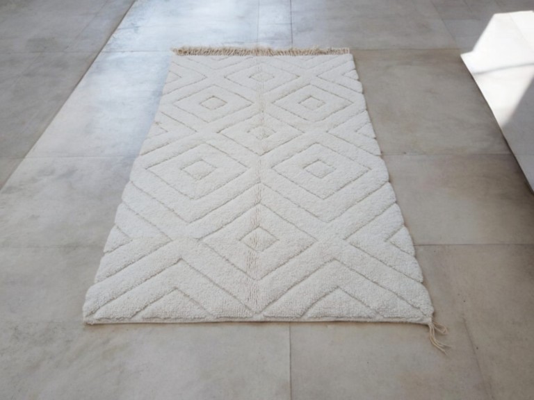 tapis-berbere-blanc-design