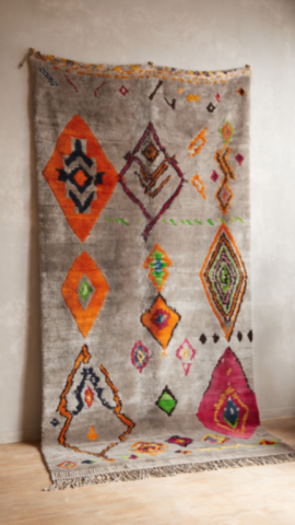 Tapis Berbère Marocain Azilal Coloré Fond Gris Contemporain