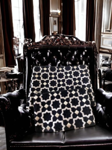 Coussin-maroc-noir-chic-classe